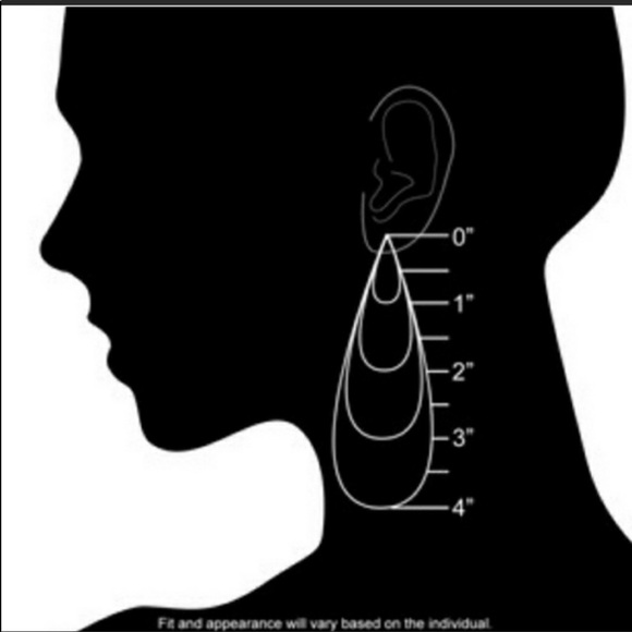 🌸3/$25 🆕 Gold and Black Enamel Lucky Clover Huggie Hoop Dangle Earrings - Picture 10 of 11